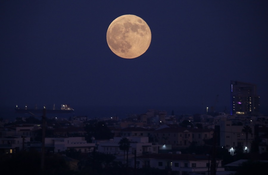 Η πανσέληνος του Κυνηγού 